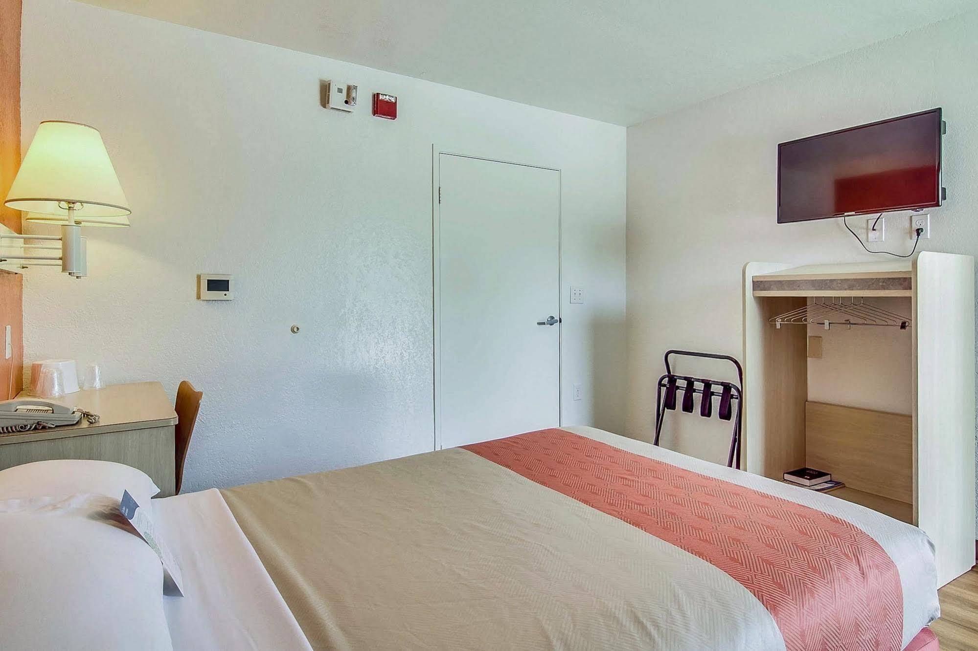 Motel 6-Jacksonville, Fl - Orange Park エクステリア 写真